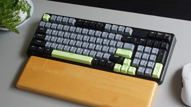 V700 DIY-98键盘不后悔澳门新葡京这么劲、那么美选雷柏(图12)