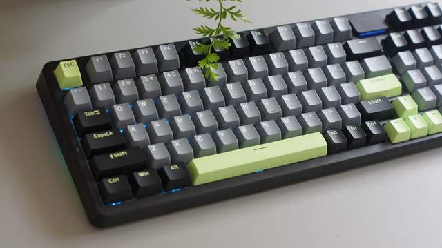 V700 DIY-98键盘不后悔澳门新葡京这么劲、那么美选雷柏