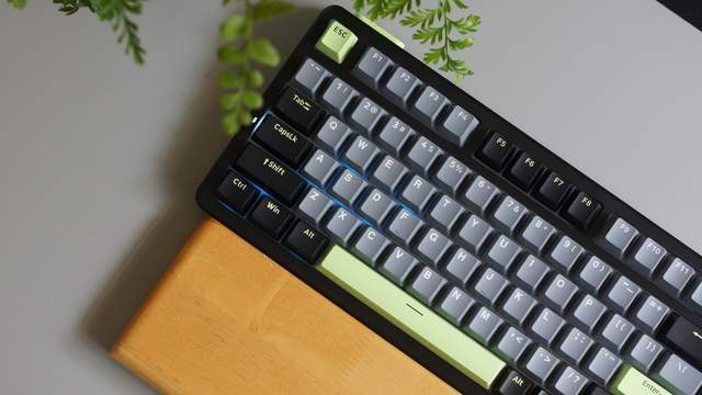V700 DIY-98键盘不后悔澳门新葡京这么劲、那么美选雷柏(图4)